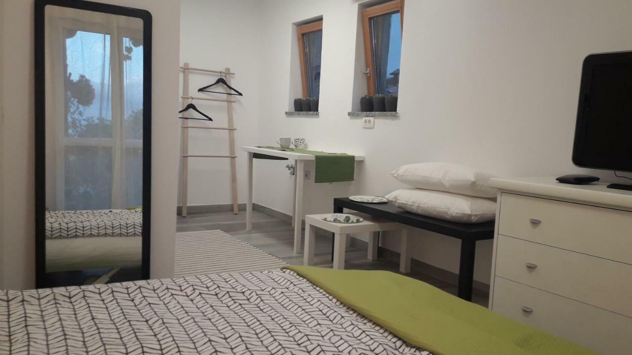 Apartma Medosi Izola Room photo